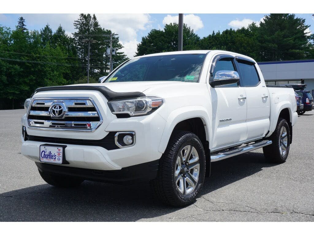 Image 2017 Toyota  tacoma Limited Double Cab 5' Bed V6 4x4 AT